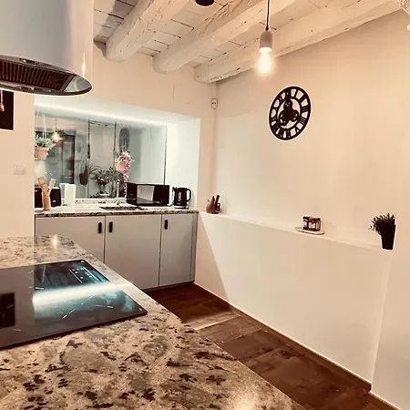 Old Town I By Aston Lejlighed