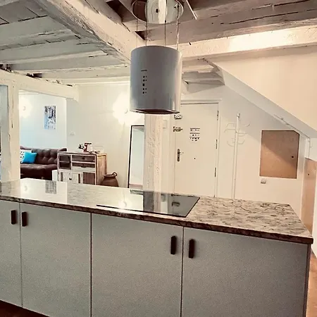 Old Town I By Aston Lejlighed